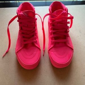 Vans Off The Wall kids size 3.5 worn once.